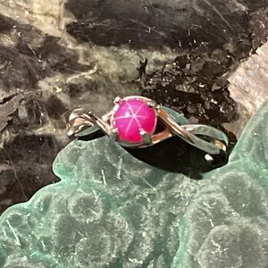 LindyStar Ruby .925 Silver Ring 7